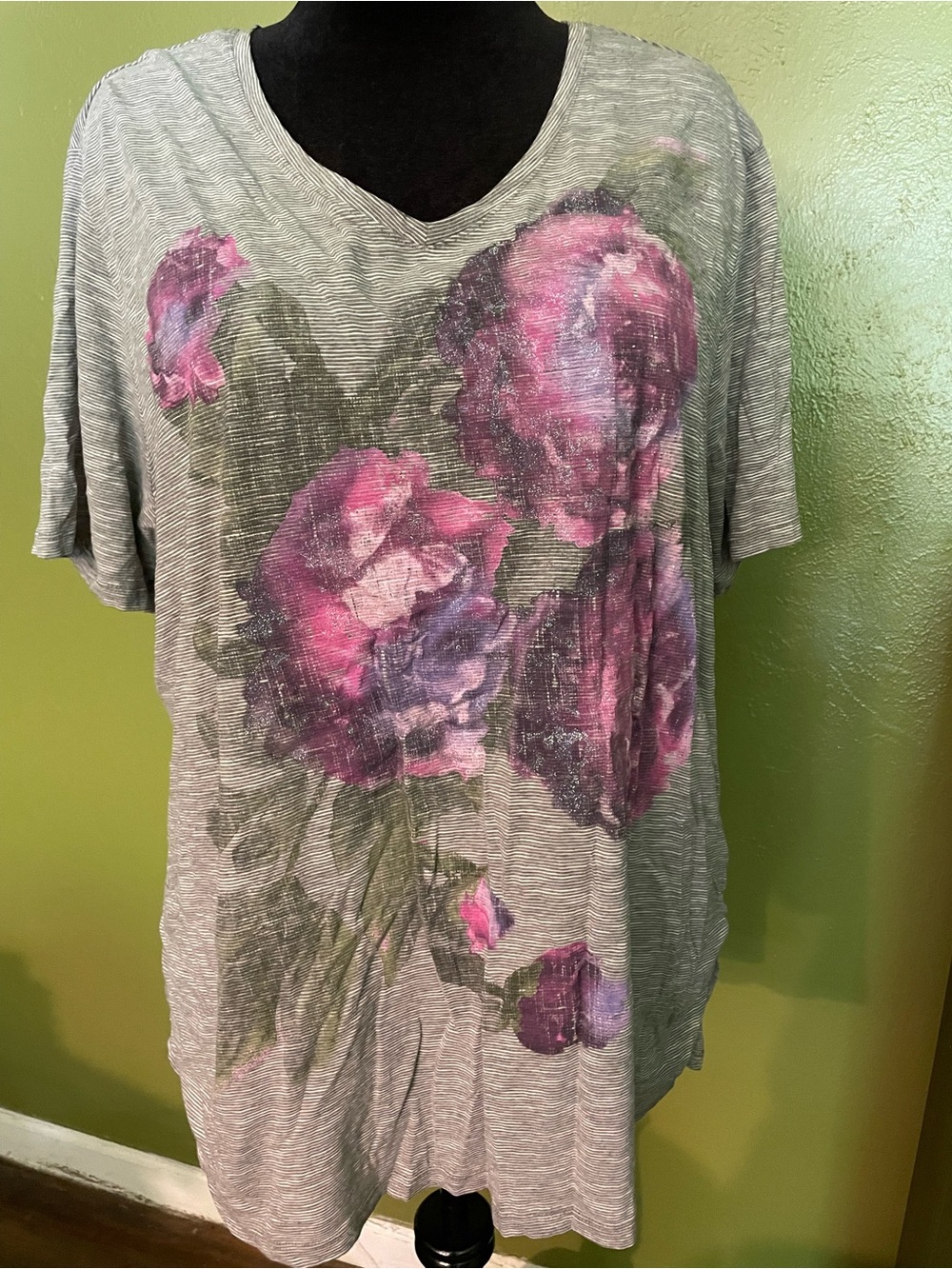 Just my Size Heather Gray V-Neck Tee with Pink & Purple Floral Print